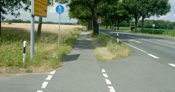 B 51 wird dreispurig: Radfahrer werden ausgesperrt Nordwohlde_B51_033_20100718