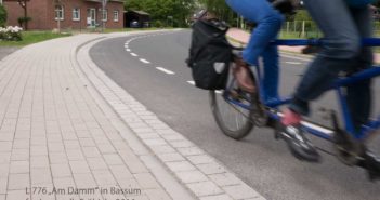 Am Damm: erster Schutzstreifen in Bassum Schutzstreifen in der L 776 in Bassum